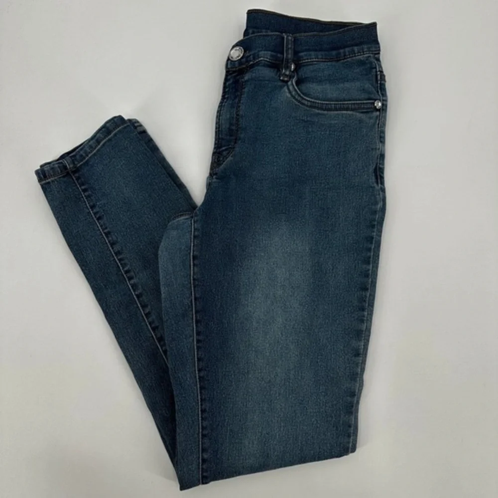 Women’s Dark Blue Stretch Skinny Jeans